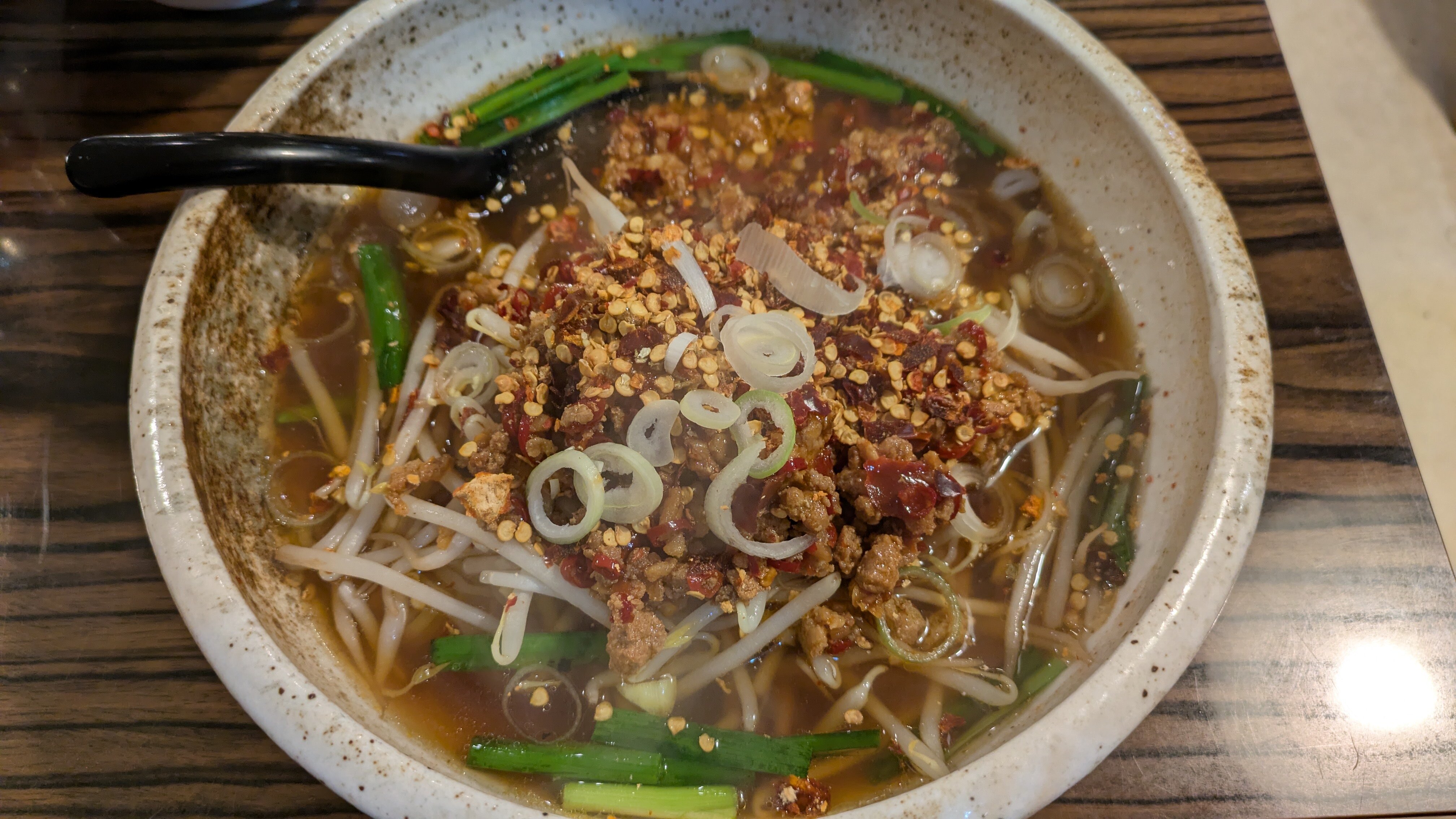⑤台湾ラーメン.jpg